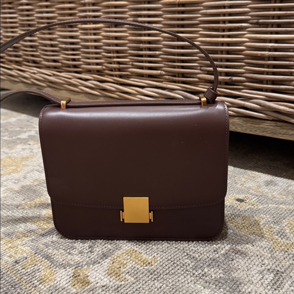 Quince Italian Leather Box Shoulder Bag - Picture 8 of 12
